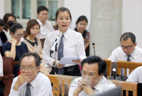 Luật sư Nguyễn Minh Phương bào chữa tại phiên tòa sáng 15/9. Ảnh: Doãn Tấn/TTXVN