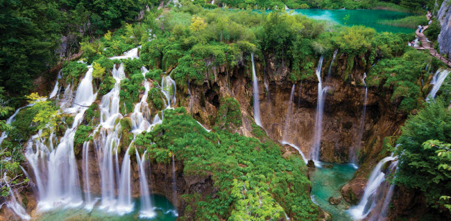 Vườn quốc gia Hồ Plitvice, Croatia: Khu bảo tồn thiên nhiên ở Croatia trông giống như thiên đường có thực trên trái đất.