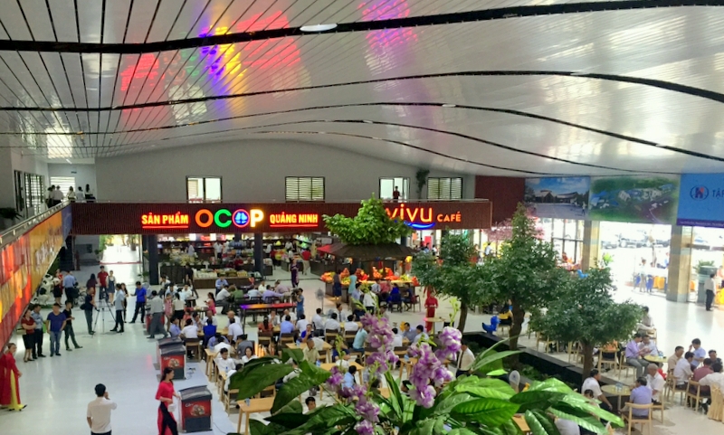 Từ khi đi vào hoạt động Trạm dừng nghỉ Quảng Ninh GATE đã thu hút được đông đảo người dân và khách hàng tới thăm quan, mua sắm và cảm nhận.