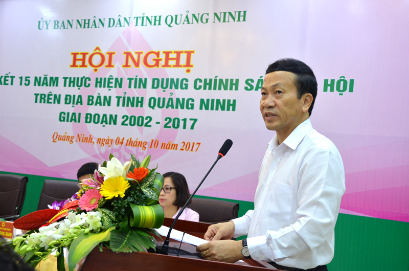Đồng chí Nguyễn Văn Thành, Phó Chủ tịch UBND tỉnh, kiêm Trưởng Ban đại diện HĐQT Ngân hàng CSXH tỉnh phát biểu tại hội nghị