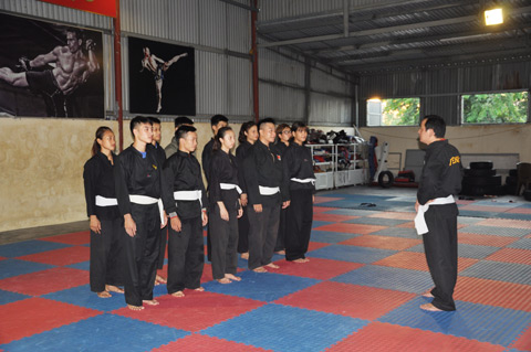 Đội tuyển Pencak Silat tỉnh Quảng Ninh đang chuẩn bị luyện tập 