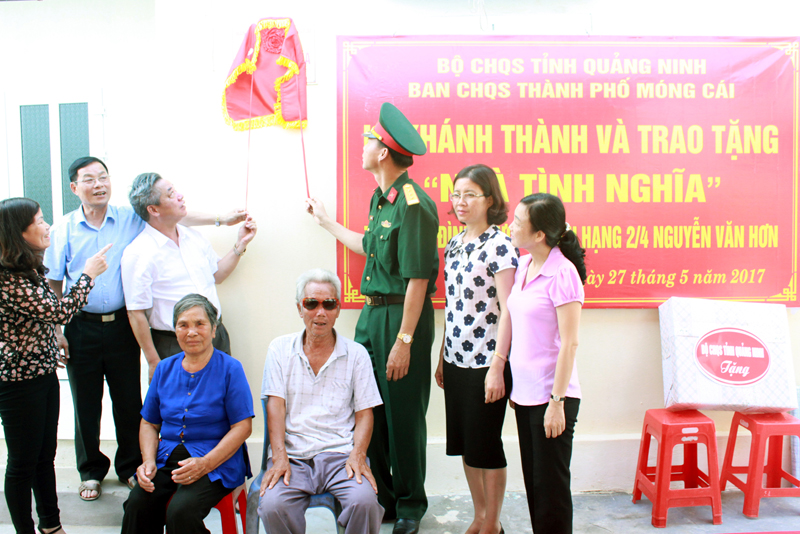 : Ban CHQS TP Móng Cái tổ chức khánh thành, bàn giao nhà cho thương binh 2/4 Nguyễn Văn Hơn ở phường Trà Cổ, TP Móng Cái (Ảnh CTV) 