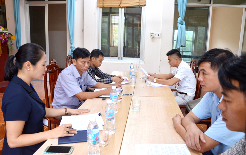 Đoàn công tác của huyện Hoành Bồ khảo sát thực trạng hoạt động hệ thống loa truyền thanh cơ sở tại xã Đồng Lâm