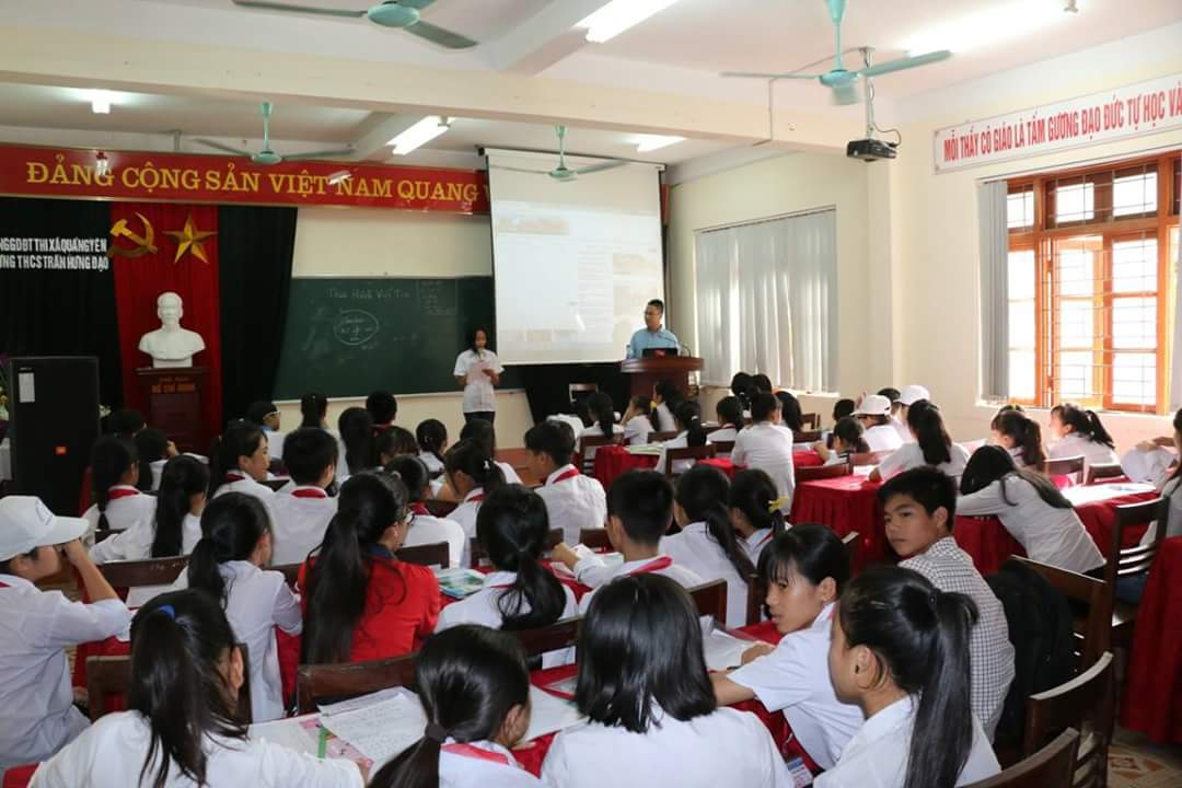 Một buổi tập huấn về kỹ năng truyền thông cho trẻ em tại TX Quảng Yên 