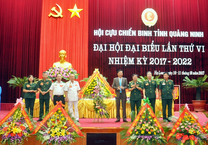 Hội CCB tỉnh vinh dự nhận Cờ thi đua của Trung ương Hội CCB Việt Nam.