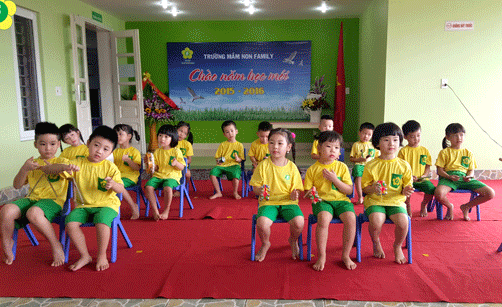 Trẻ Trường Mầm non Family (TP Hạ Long)