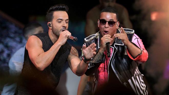 Luis Fonsi và Daddy Yankee, ca sĩ kiêm đồng tác giả bản hit toàn cầu 