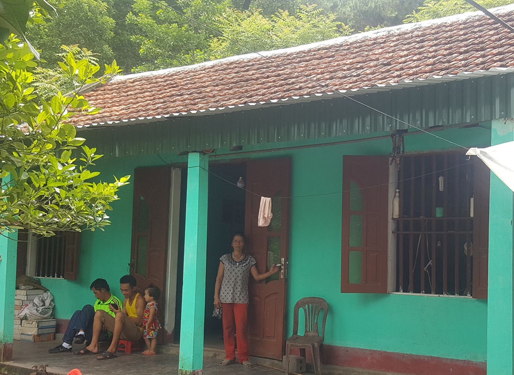 Ngôi nhà của gia đình bà Hà Thị Hường, thôn Vòng Tre, xã Đài Xuyên được xây dựng từ kinh phí của chương trình hỗ trợ người nghèo về nhà ở.