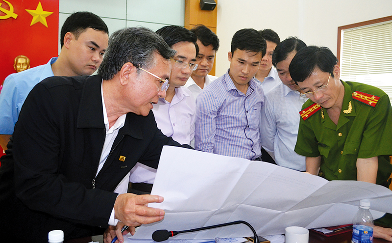 Lực lượng chức năng TP Uông Bí hỗ trợ Công ty CP Đầu tư và xây dựng Việt Long tháo gỡ khó khăn dự án khu đô thị Yên Thanh