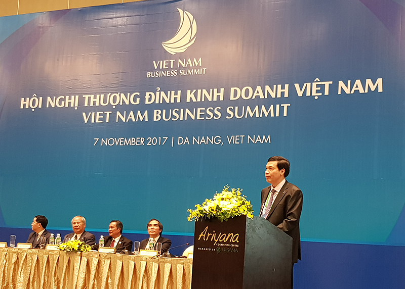 Chủ tịch UBND tỉnh Nguyễn Đức Long tham luận tại hội thảo. Ảnh: Đức Tiệp