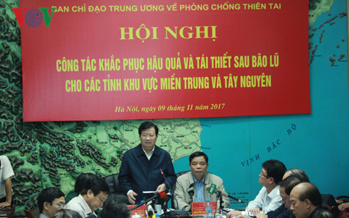 Phó Thủ tướng Trịnh Đình Dũng phát biểu tại Hội nghị.