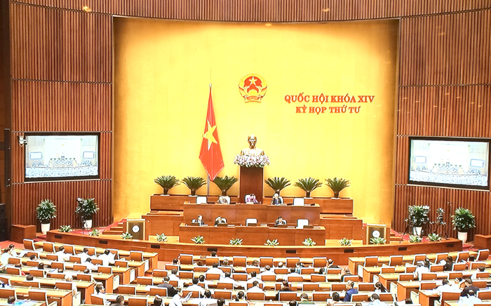 Quốc hội nghe các báo cáo về dự án Luật Đơn vị HCKTĐB. Ảnh: VGP/Nguyễn Hoàng