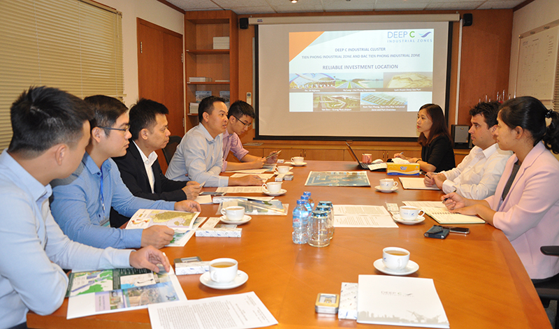 IPA Quảng Ninh làm việc với Công ty CP KCN Tiền Phong tại Hải Phòng ngày 16/10/2017.