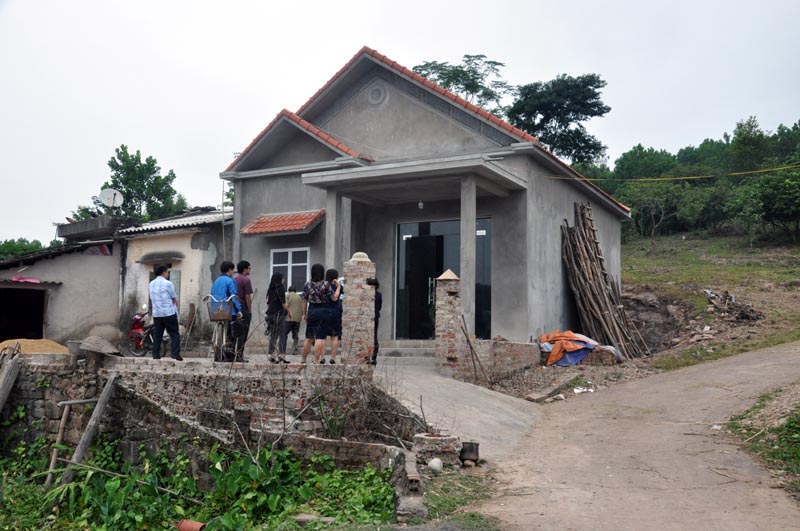 Căn hộ của gia đình ông Chìu Sáng Lằm ở thôn Tây, xã Dực Yên đã hoàn thiện nhưng chưa nhận được tiền hỗ trợ