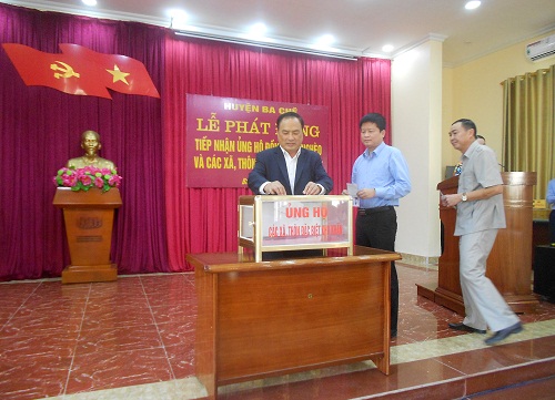 Huyện Ba Chẽ phát động ủng hộ các xã, thôn ĐBKK năm 2017 (Ảnh: Ngọc Lợi)