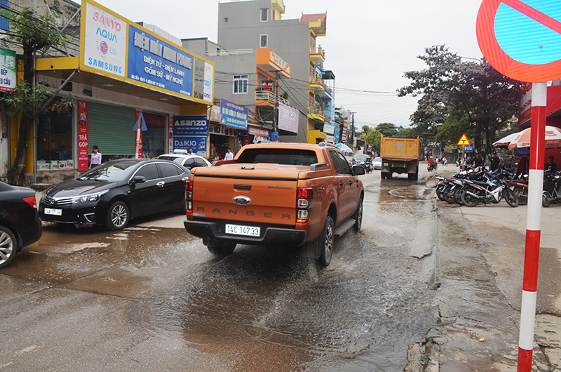 Đoạn đường tại khu vực tổ 6, khu 6, phường Giếng Đáy trước đây thường xuyên bị ngập úng. 