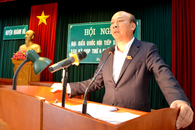 ĐBQH Lê Minh Chuẩn thông báo tới cử tri huyện Hoành Bồ về nội dung Kỳ họp thứ 4, Quốc hội khóa XIV