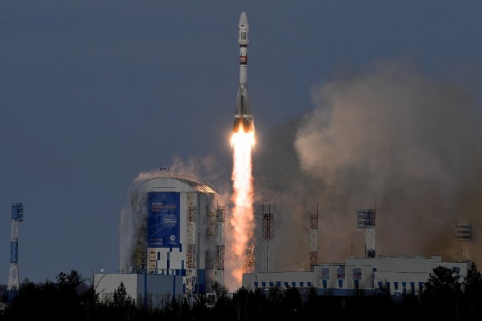 Tên lửa Soyuz-2.1b mang theo vệ tinh khí tượng Meteor-M 2-1 rời bệ phóng tại sân bay vũ trụ Vostochny, ngoại ô Uglegorsk, Nga. (Nguồn: AFP)