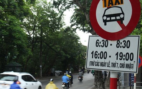 Sẽ có 13 tuyến đường phố cấm taxi để bảo đảm chống ùn tắc dịp Tết Nguyên đán.