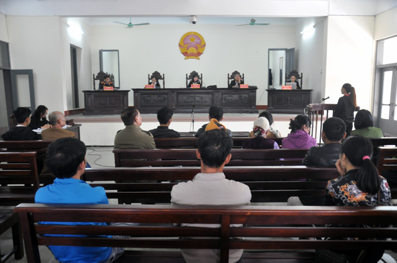 TAND TP Hạ Long tổ chức xét xử vụ án hình sự về chứa chấp, sử dụng trái phép chất ma tuý đầu tháng 12/2017