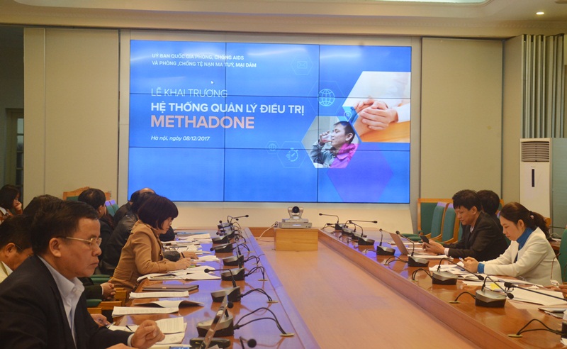 Phó Thủ tướng Vũ Đức Đam và lãnh đạo các bộ ngành đã khai trương hệ thống quản lý thông tin điều trị Methadone