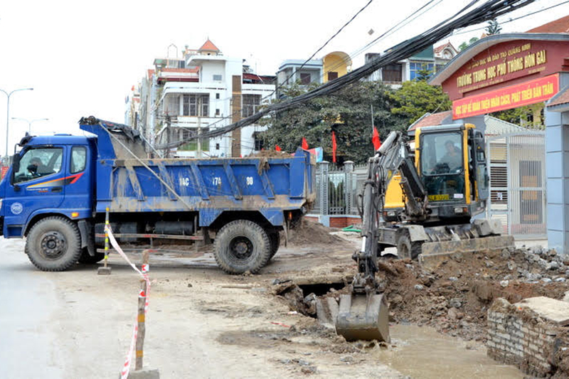 Dự án cải tạo chỉnh trang đường Nguyễn Văn Cừ (T.P Hạ Long) sẽ được hoàn thành đầu quý II/2018