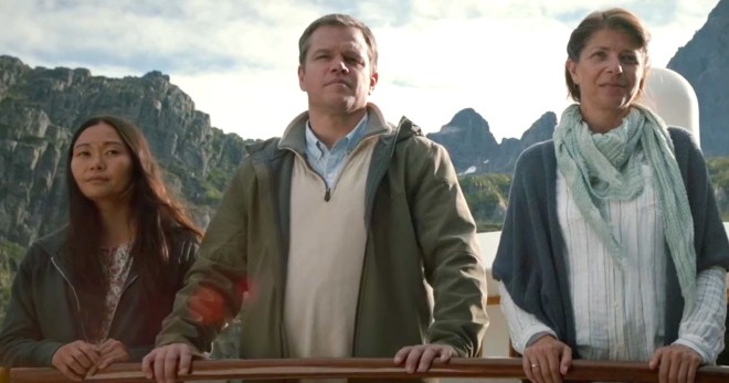 Hồng Châu (trái) cùng Matt Damon trong phim“Downsizing”