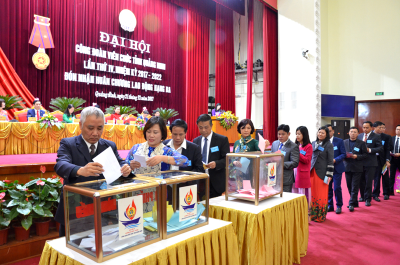Đại hội bầu đoàn đại biểu dự Đại hội XIII Công đoàn Quảng Ninh và Đại hội V Công đoàn Viên chức Việt Nam, nhiệm kỳ 2018-2023. 