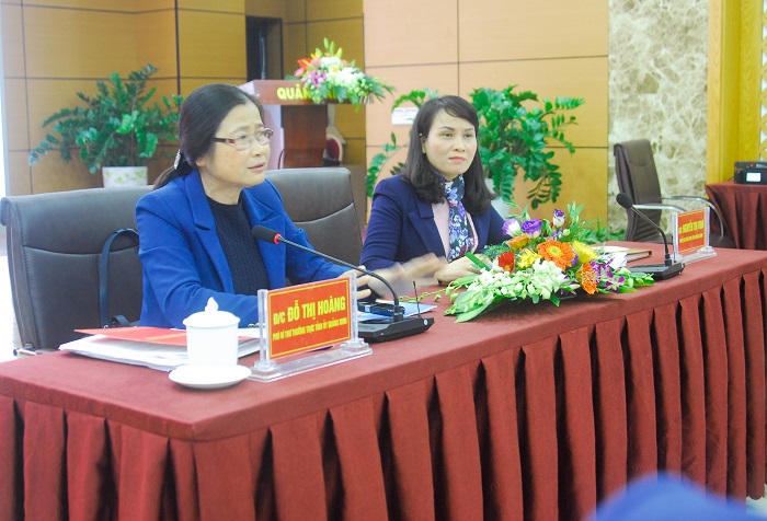 Đồng chí Đỗ Thị Hoàng, Phó Bí thư Thường trực Tỉnh ủy, ghi nhận, biểu dương những kết quả công tác hội và phong trào phụ nữ năm 2017.