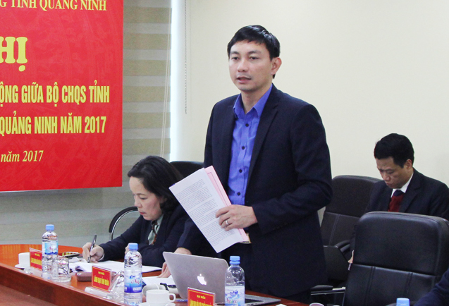 Đồng chí Lê Hùng Sơn, Bí thư Tỉnh đoàn phát biểu tại hội nghị. 