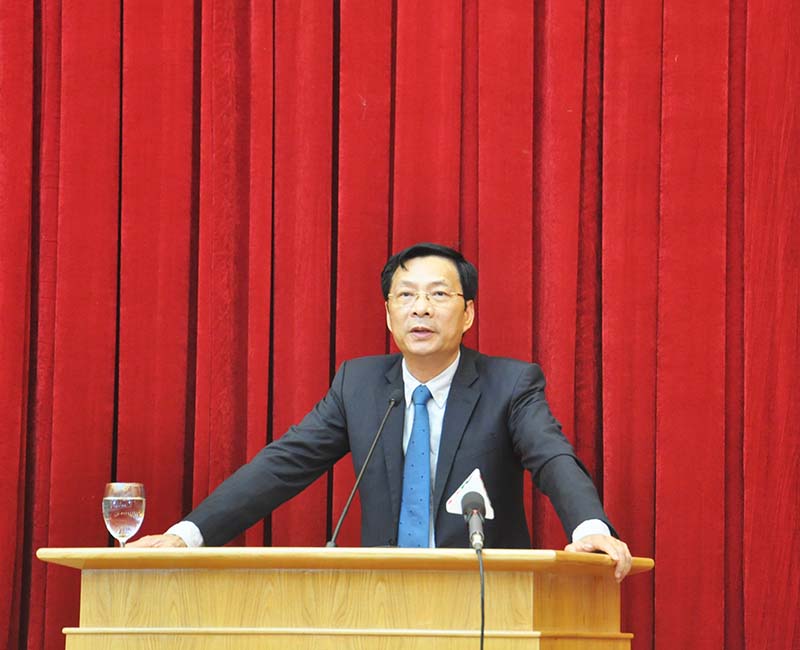 Đồng chí Nguyễn Văn Đọc, Bí thư Tỉnh ủy, Chủ tịch HĐND tỉnh phát biểu kết luận buổi làm việc
