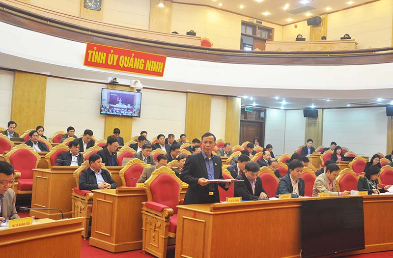 Đồng chí Đỗ Vũ Chung, Ủy viên Ban Thường vụ Tỉnh ủy, Trưởng Ban Nội chính Tỉnh ủy phát biểu tại buổi làm việc.