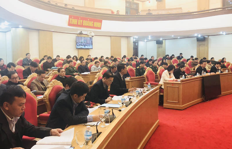 Các đại biểu dự hội nghị tại điểm cầu Quảng Ninh 