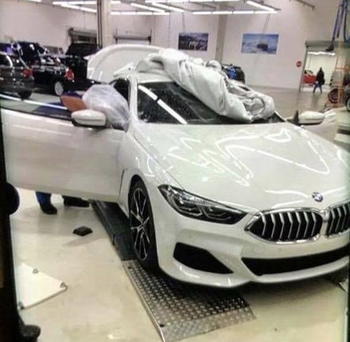 Hình ảnh thực tế của BMW 8 series.