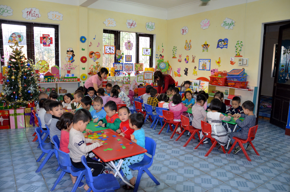 Một giờ học của trẻ mầm non 4 tuổi- Trường Mầm non Hoa Hồng (TX Quảng Yên)