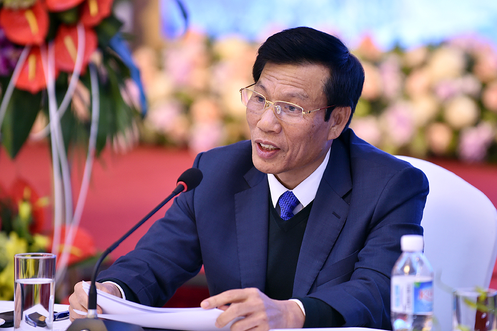 Bộ trưởng Bộ VHTT&DL Nguyễn Ngọc Thiện cho biết các mục tiêu trong Chiến lược phát triển bóng đá Việt Nam là phù hợp, cần phấn đấu và không cần thiết điều chỉnh. Ảnh: VGP/Nhật Bắc