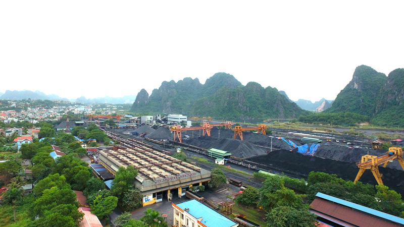 Nhà máy Tuyển than Nam Cầu Trắng. Ảnh: Khánh Giang