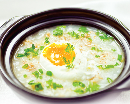 Cháo hành tốt cho người bị ngoại cảm phong hàn. Ảnh: MH