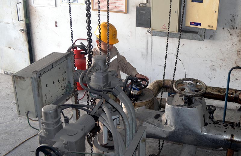 Vân hành hệ thống bơm dầu DO của Nhà máy Nhiệt điện Uông Bí