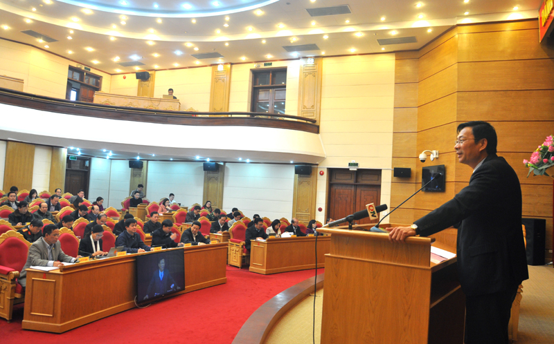 Đồng chí Nguyễn Văn Đọc, Bí thư Tỉnh ủy, Chủ tịch HĐND tỉnh phát biểu chỉ đạo tại buổi làm việc.