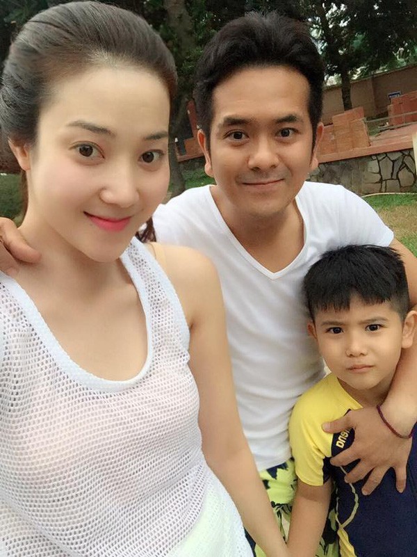  Hùng Thuận và vợ cũ Thanh Vân cùng con trai Kim Bảo.