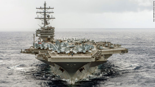 Siêu tàu sân bay USS Ronald Reagan được đặt tại Yokosuka, Nhật Bản. Ảnh: Nathan Burke.