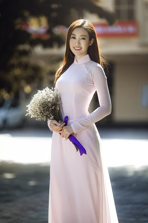 Hoa hậu Đỗ Mỹ Linh.