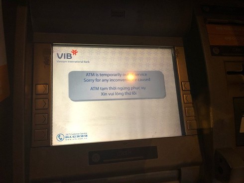 Việc các máy ATM hiện ra dòng chữ 