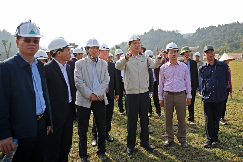 Bí thư Tỉnh ủy Nguyễn Văn Đọc kiểm tra dự án trung tâm dịch vụ lễ hội Yên Tử.