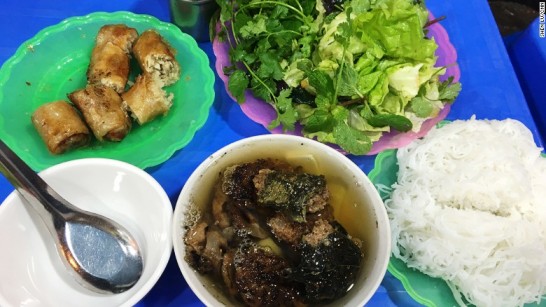 Bún chả cũng là một trong những món ăn của Việt Nam được báo nước ngoài ca ngợi và được nhiều du khách trên thế giới biết đến.