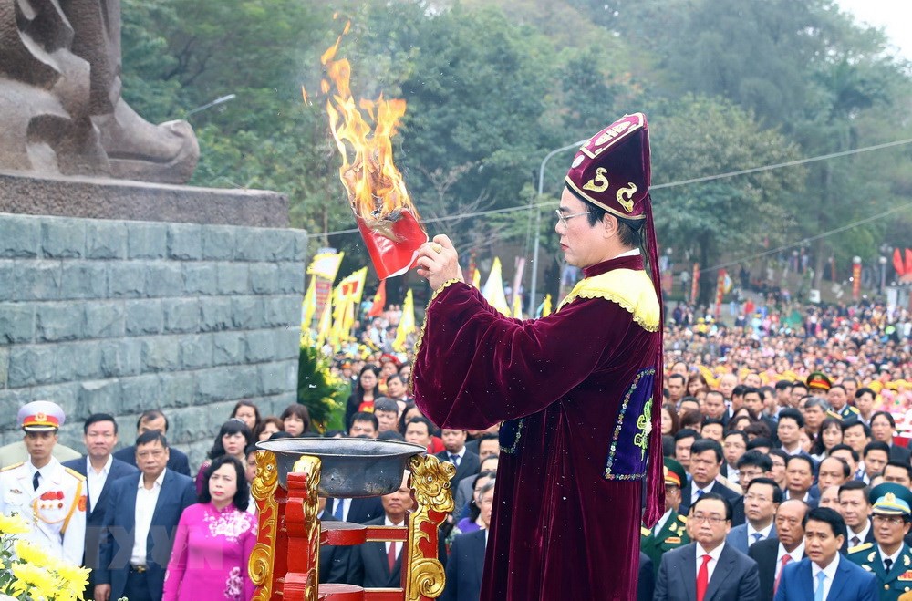 Nghi thức lễ tế Vua Quang Trung trong Lễ hội Gò Đống Đa 2018. (Ảnh: Thống Nhất/TTXVN)