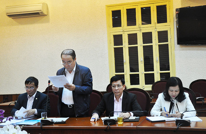 Đồng chí Nguyễn Quang Điệp, Trưởng Ban Nội chính Tỉnh ủy phát biểu tại hội nghị.