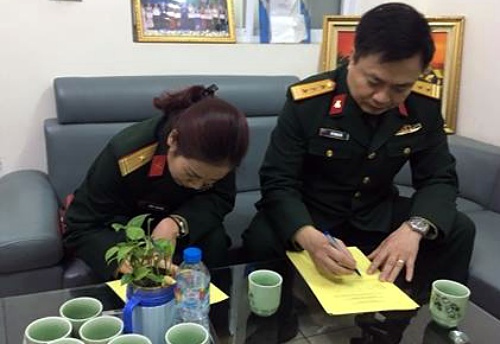 Vợ chồng anh Hải và chị Hiền đăng ký hiến tạng. Ảnh: Trung tâm điều phối ghép tạng Quốc gia cung cấp.