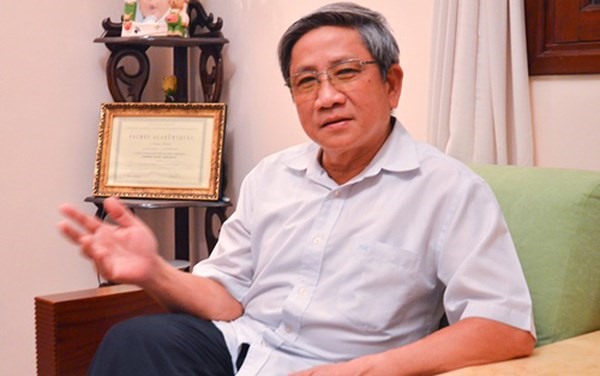 GS Nguyễn Minh Thuyết – Tổng Chủ biên chương trình giáo dục phổ thông. Ảnh: TL